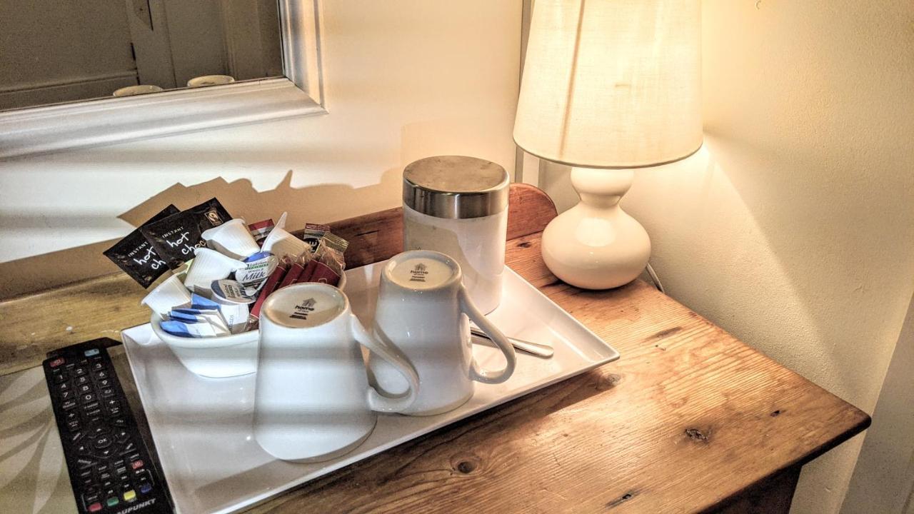 Ivybridge Guesthouse Fishguard Esterno foto