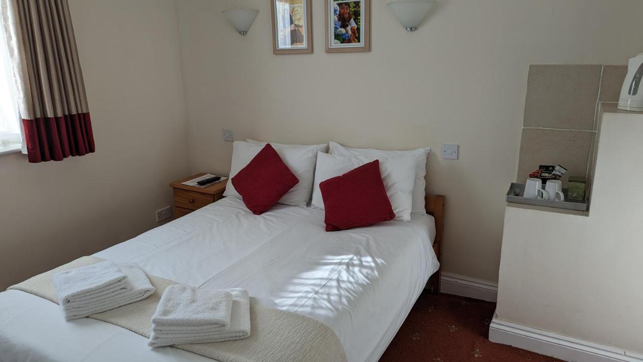 Ivybridge Guesthouse Fishguard Esterno foto
