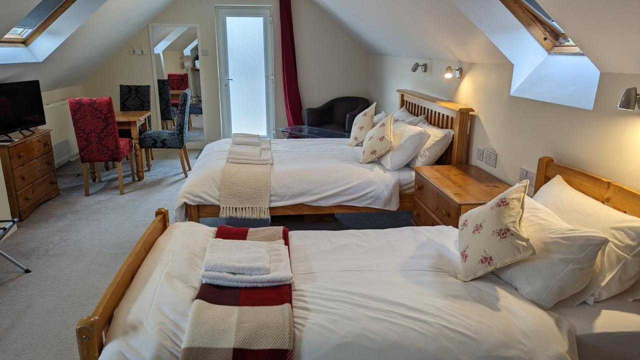 Ivybridge Guesthouse Fishguard Esterno foto