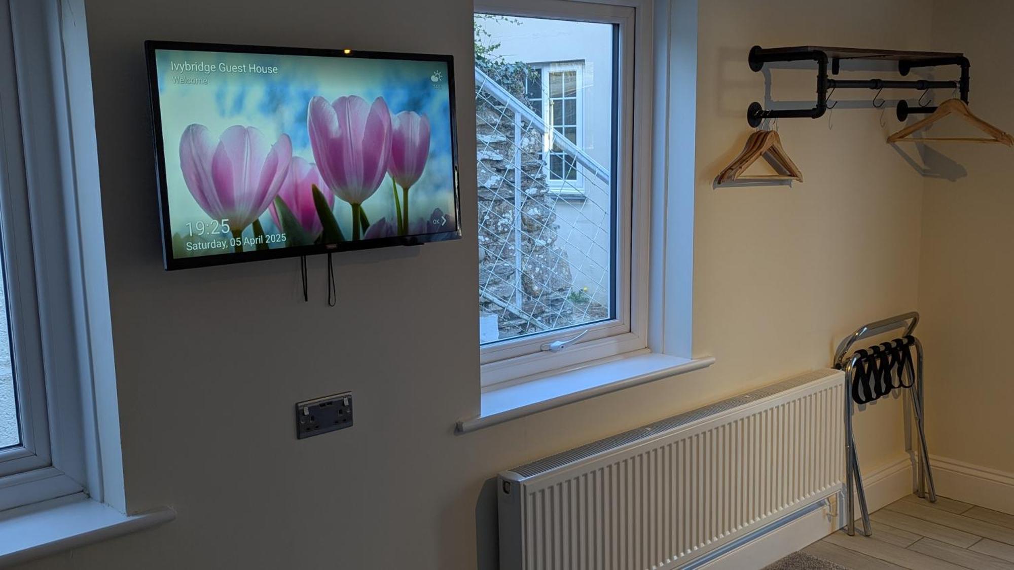 Ivybridge Guesthouse Fishguard Esterno foto